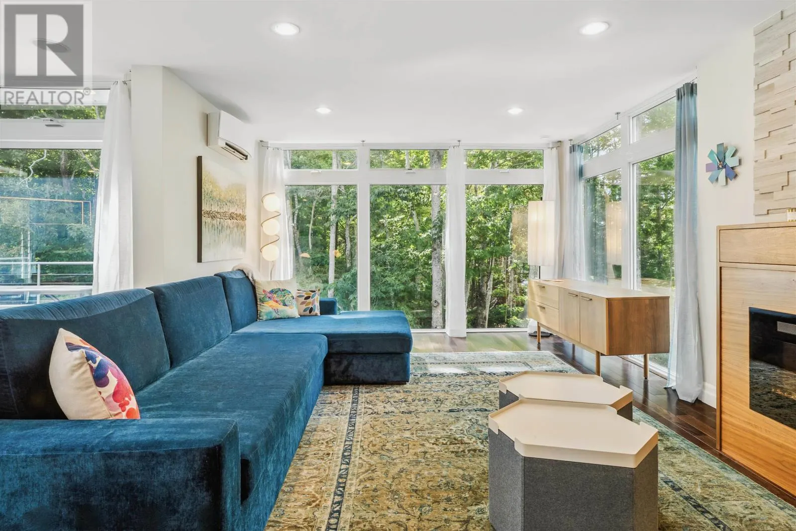 10 Lupin Lane