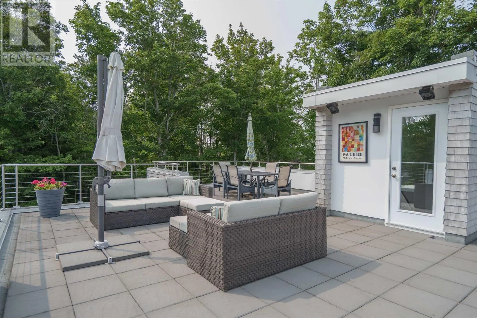 10 Lupin Lane
