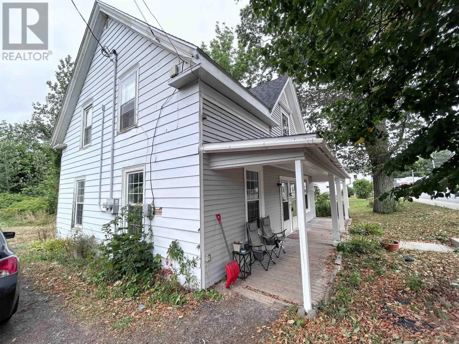 13-15 Main Street