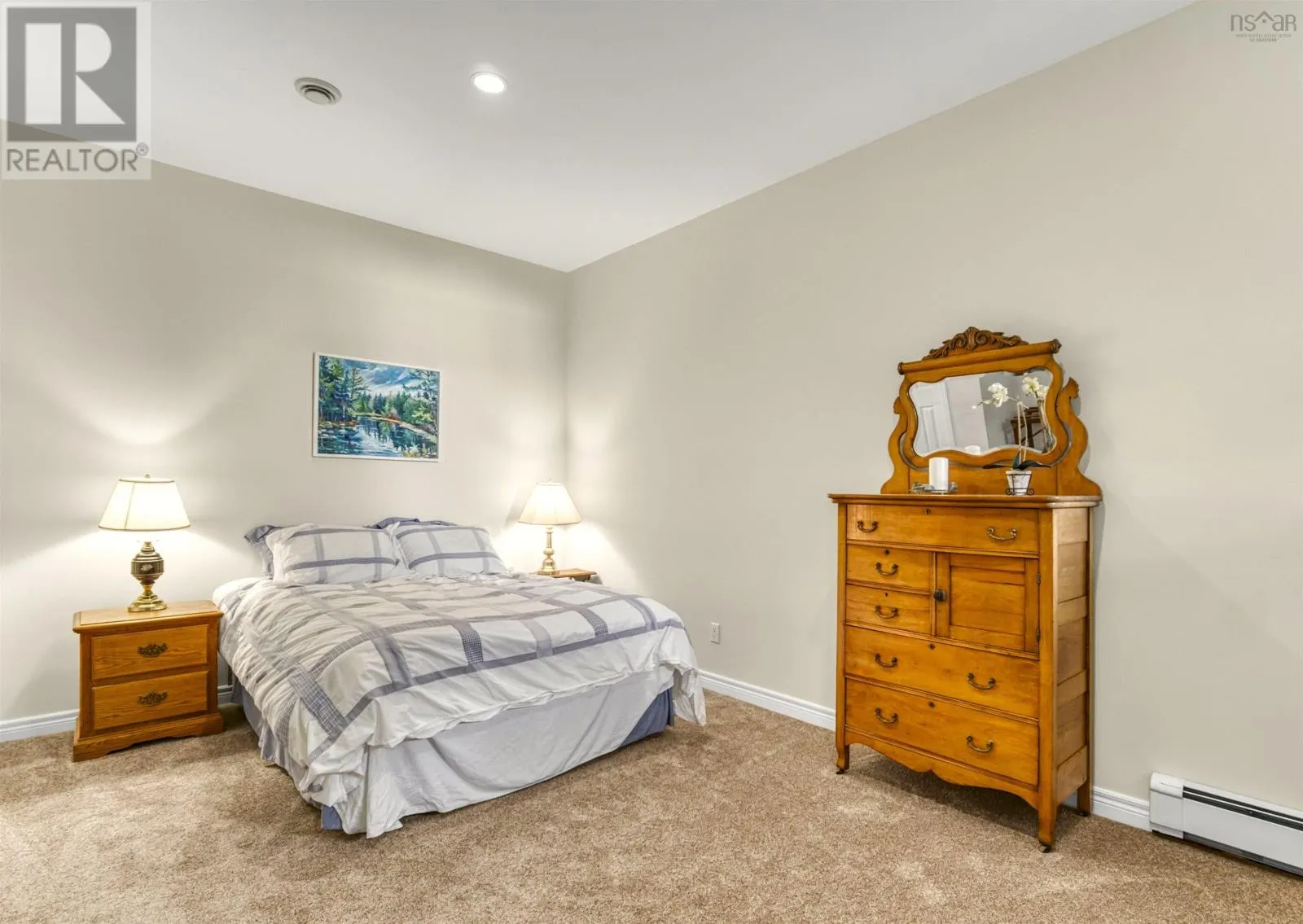 20 Pierce Point Road