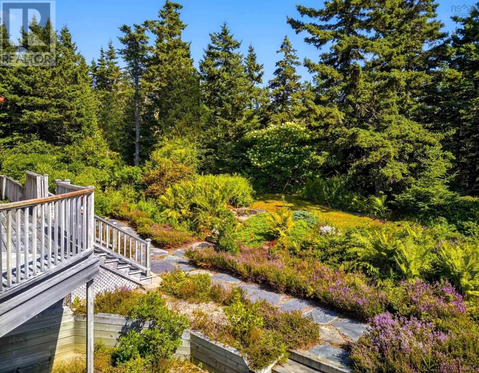 20 Pierce Point Road
