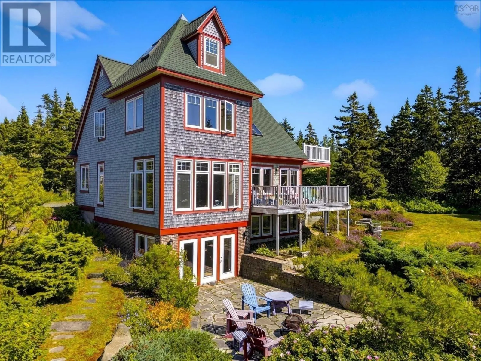 20 Pierce Point Road