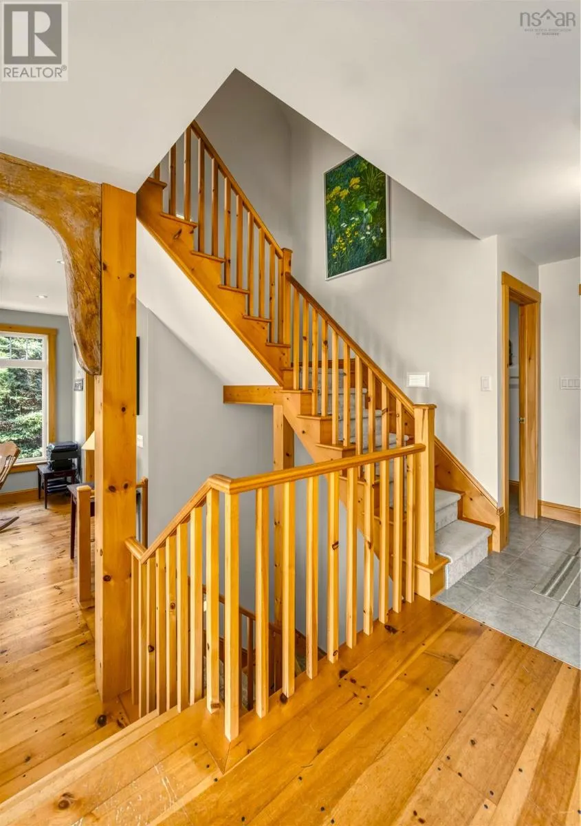 20 Pierce Point Road