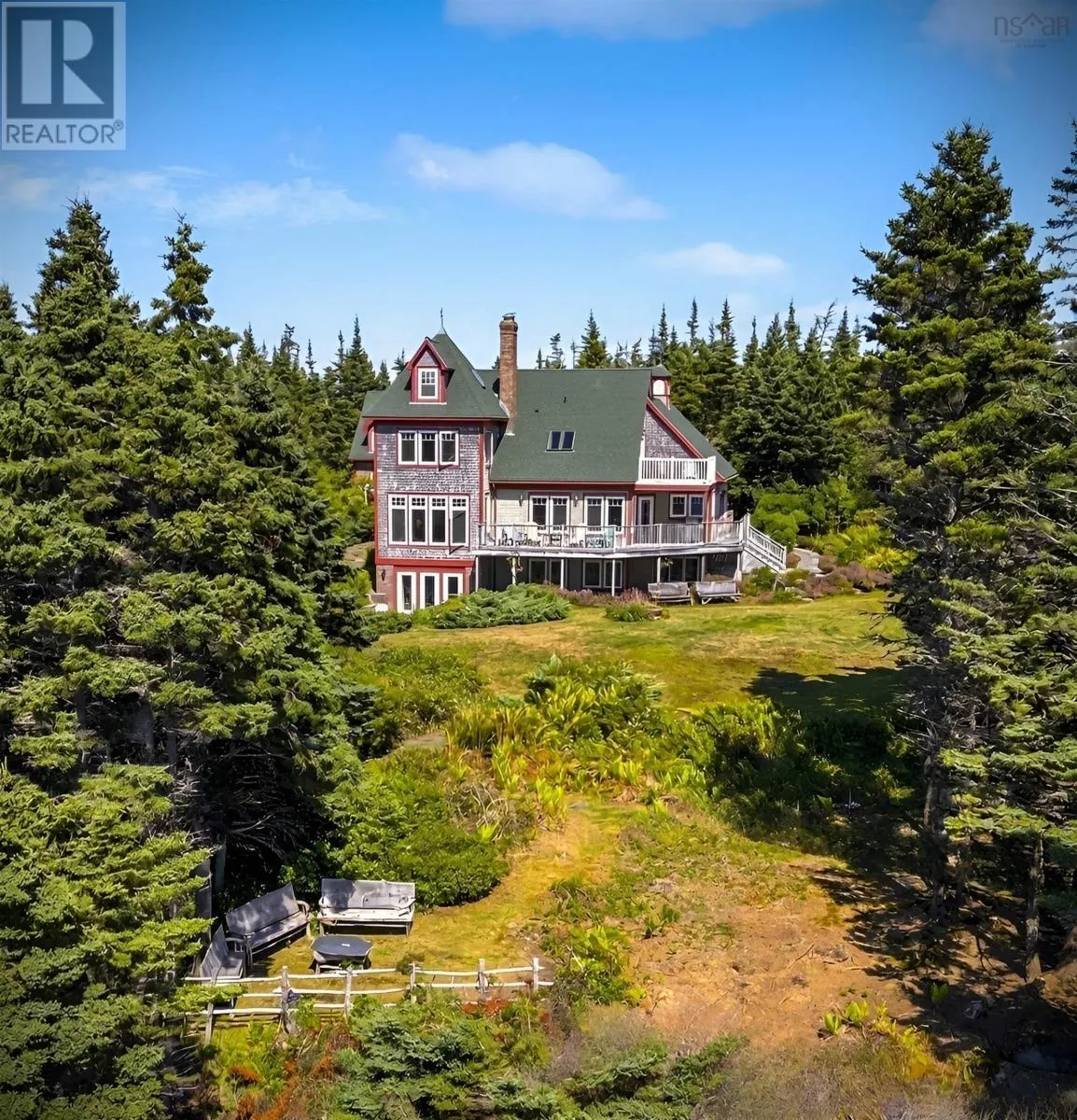 20 Pierce Point Road