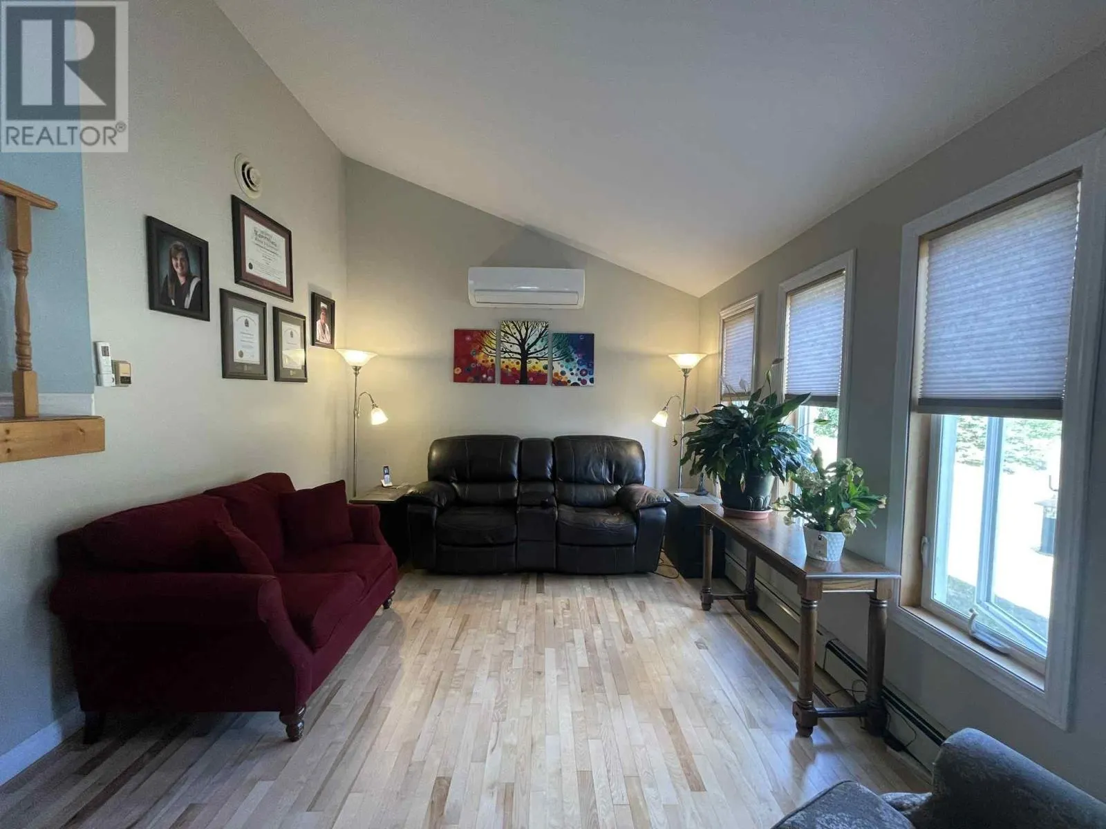 1153 Roseberry Road