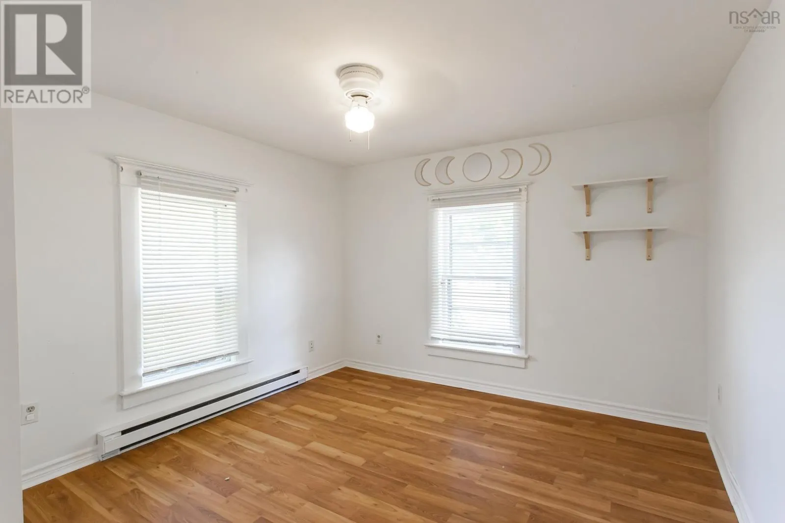 414 Aldershot Road