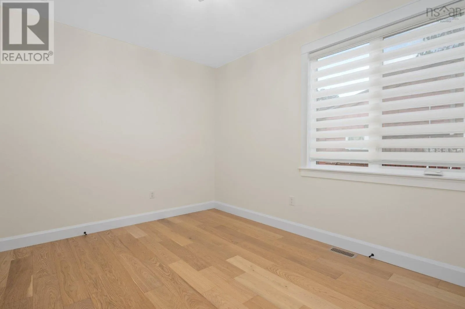 978 Winwick Road