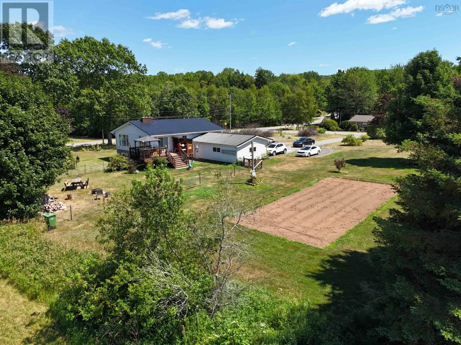 387 Lawrence Road
