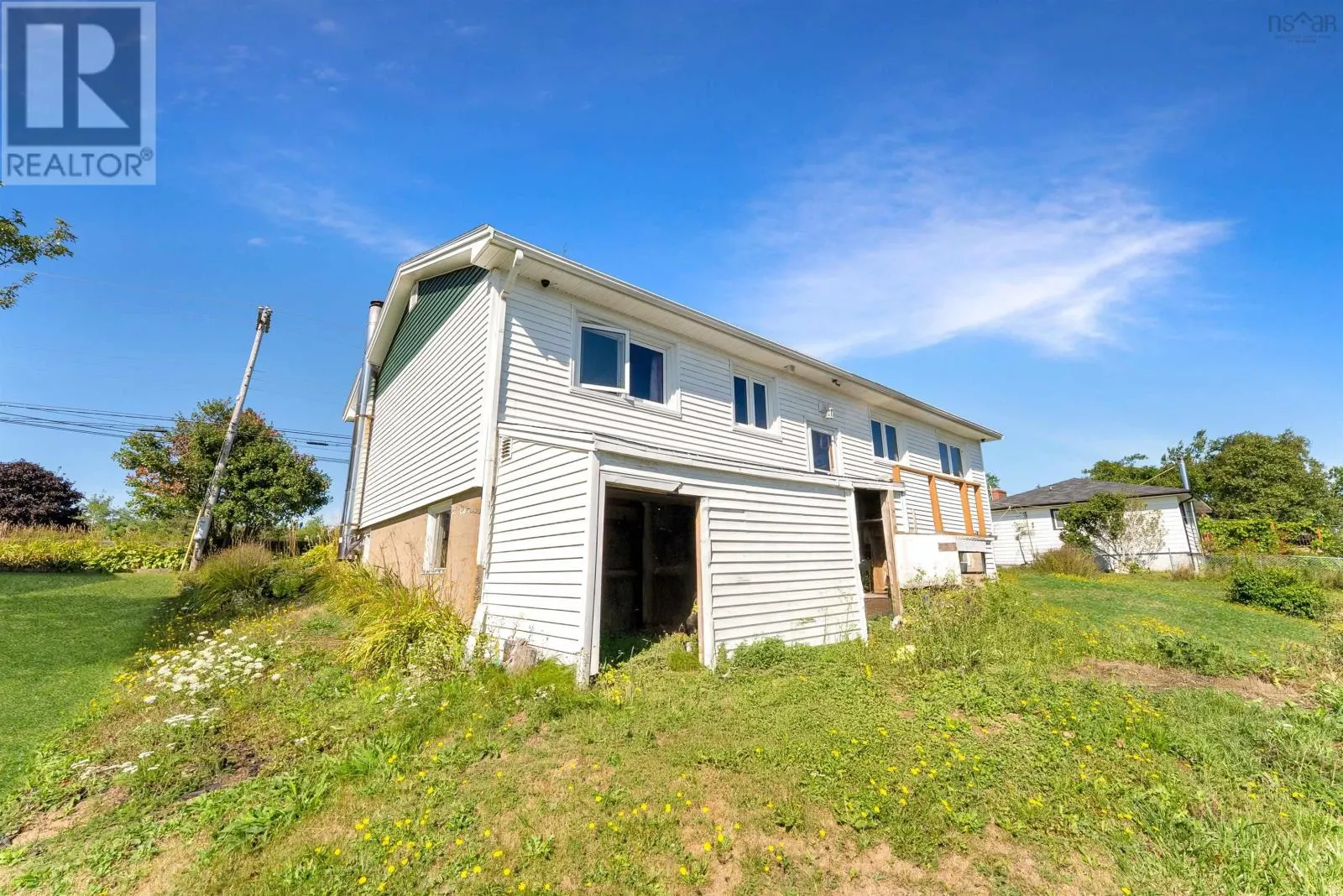 2827 Sackville Drive Drive