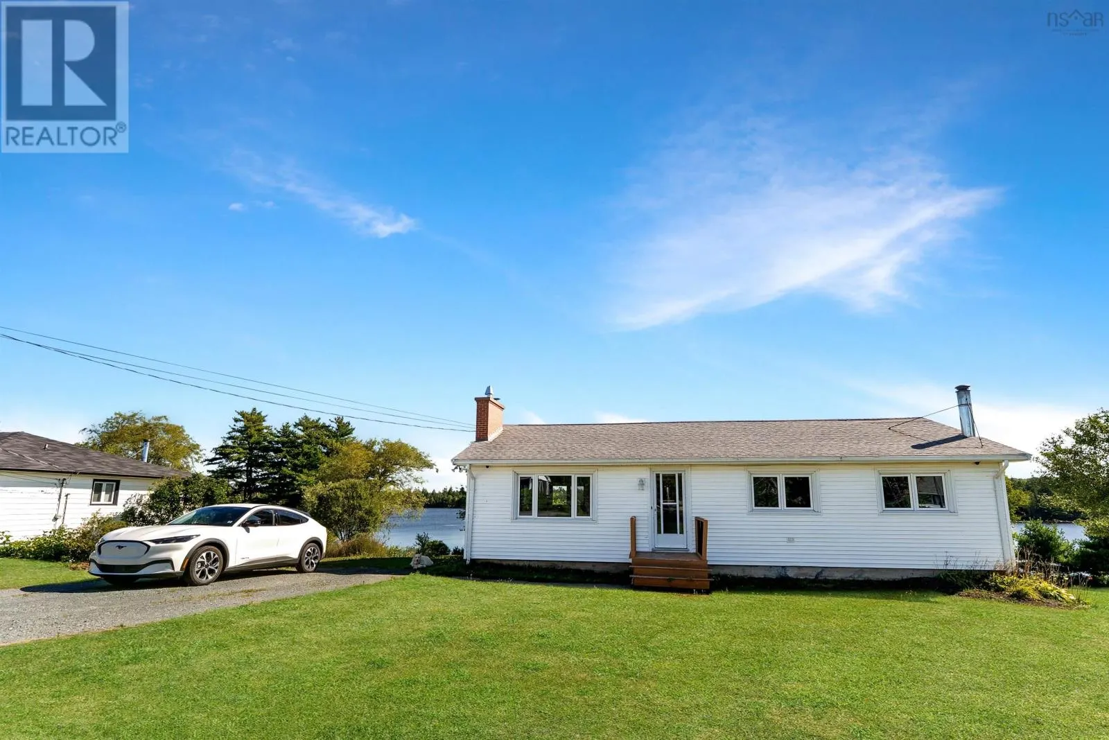 2827 Sackville Drive Drive