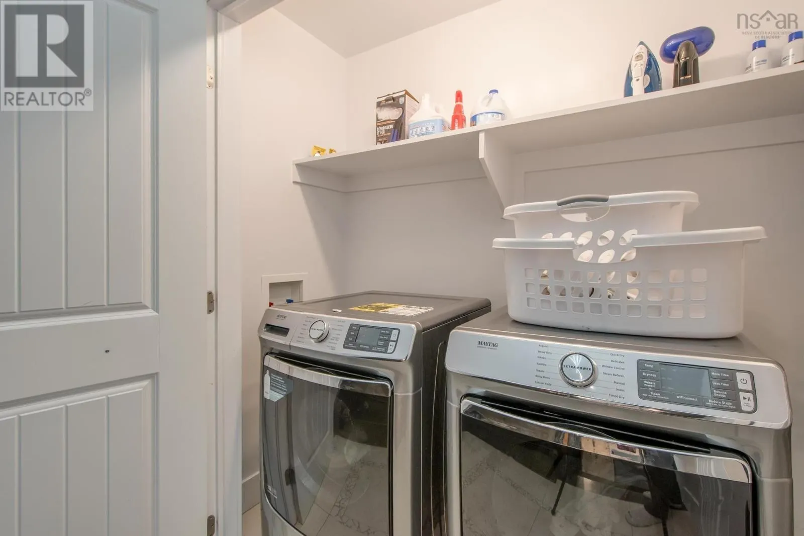 214 Voyageur Way
