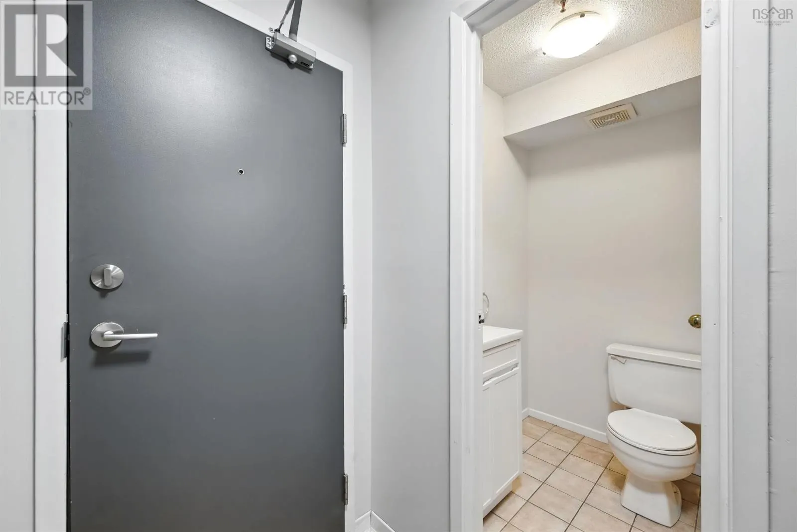 227 2070 Quingate Place