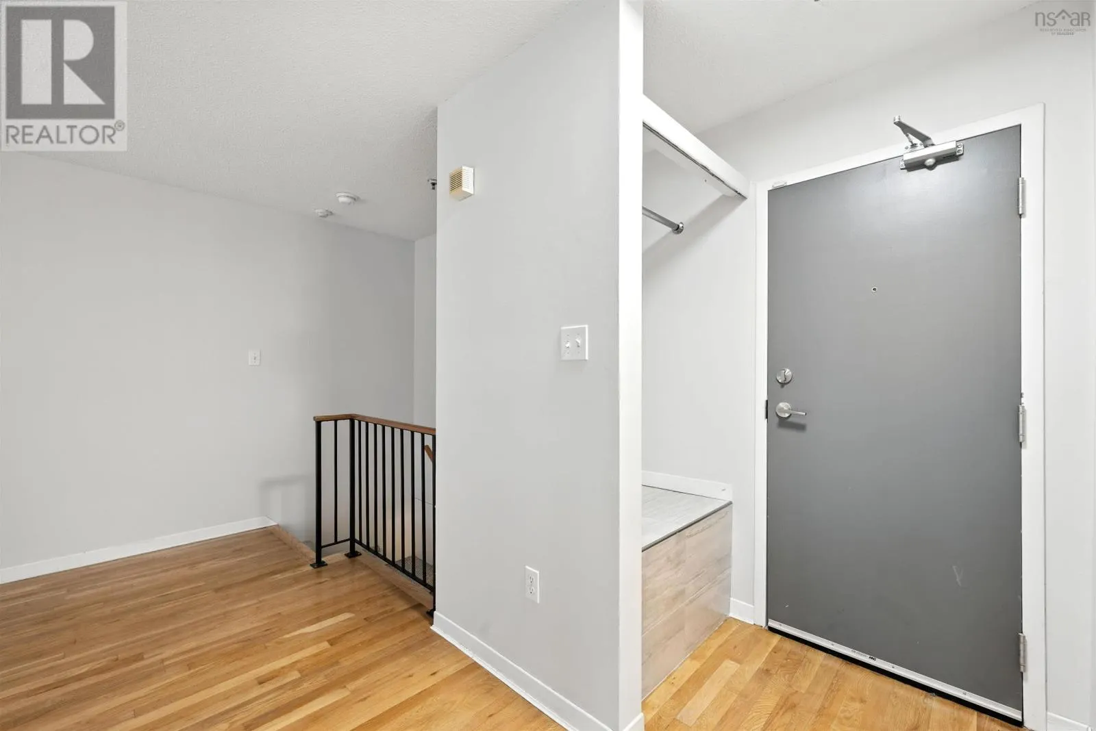 227 2070 Quingate Place