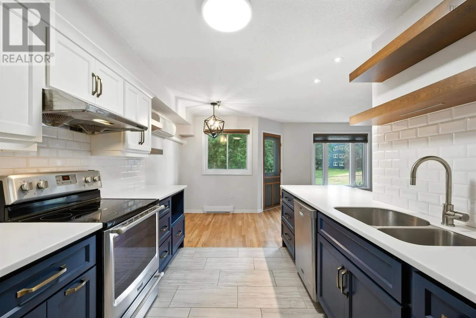 227 2070 Quingate Place