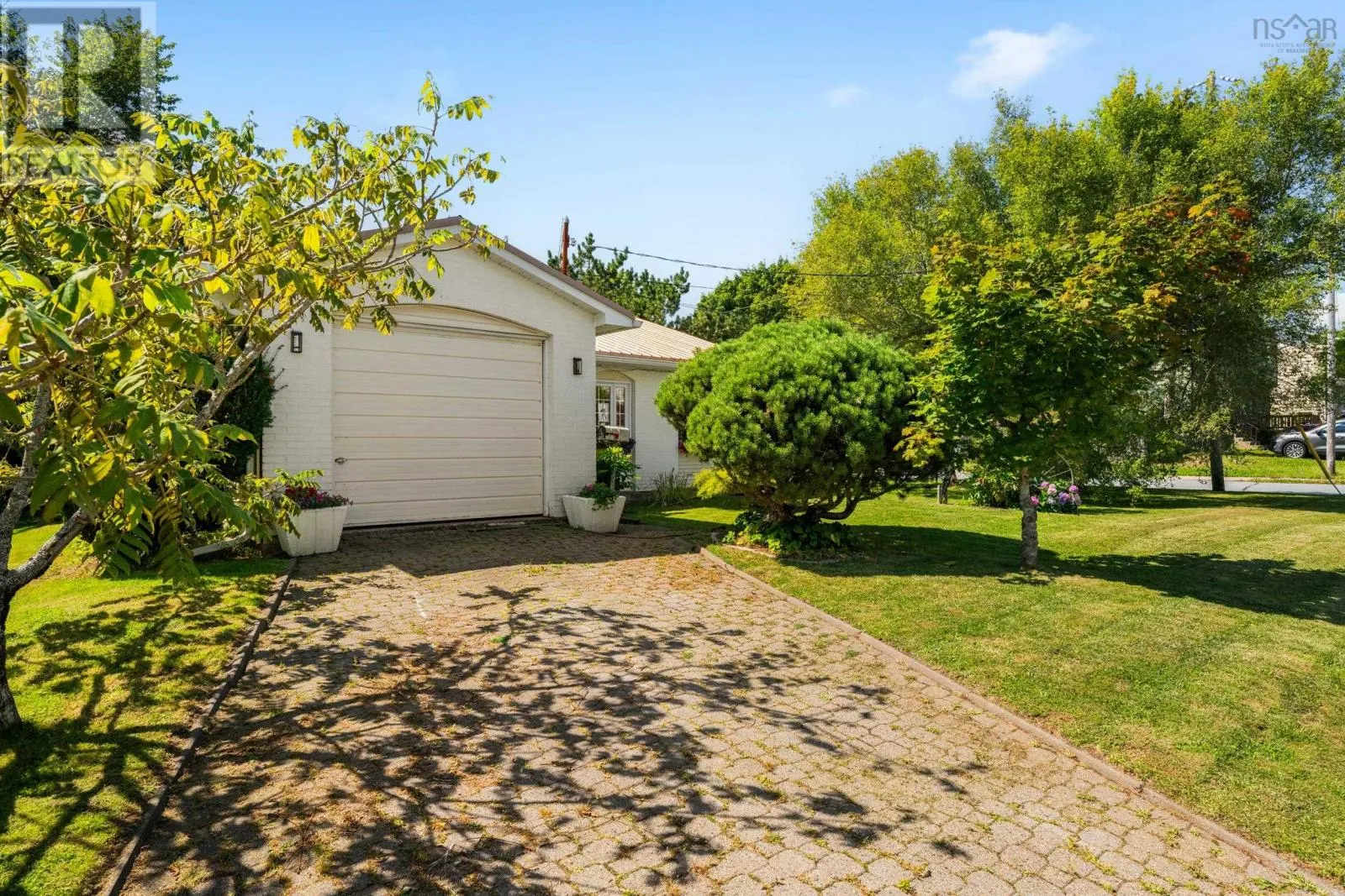 66 Circassion Drive