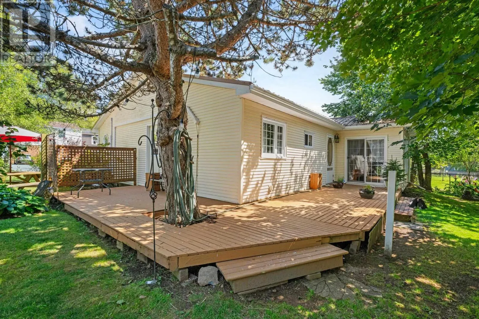 66 Circassion Drive