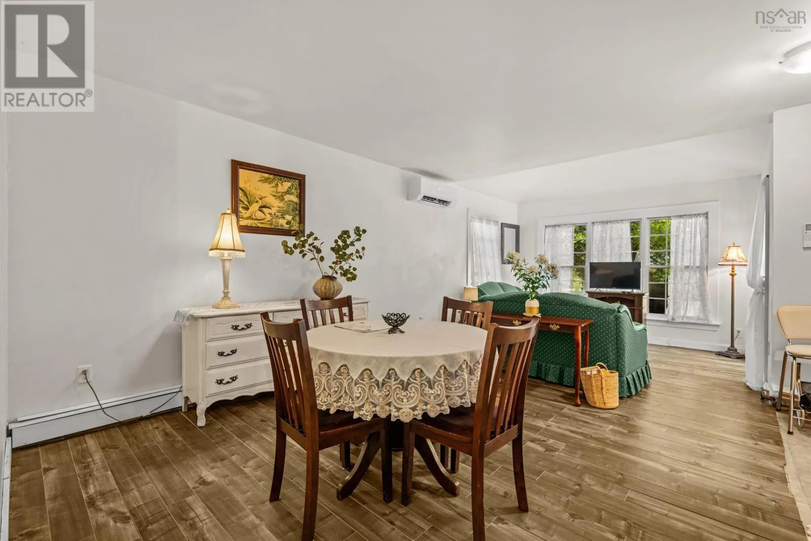 66 Circassion Drive