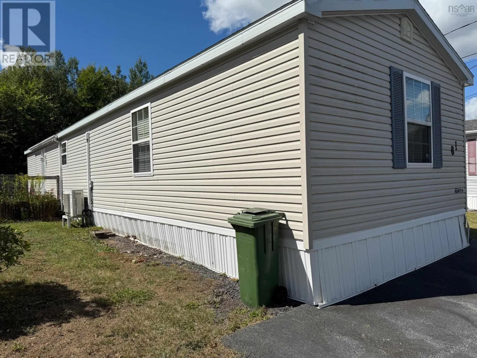 81 Thomson Drive