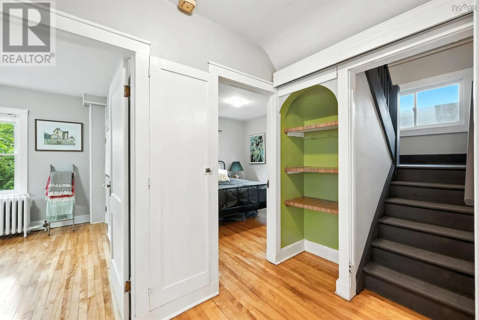 184 Pleasant Street