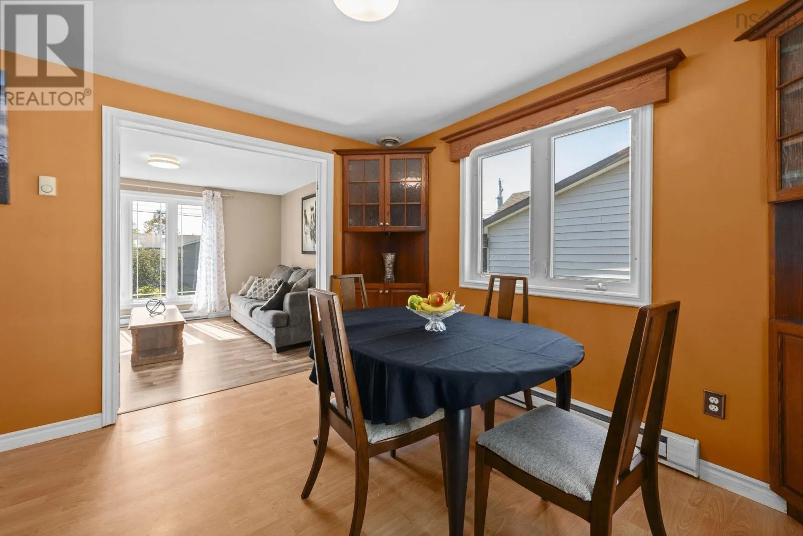 85 Cartier Crescent