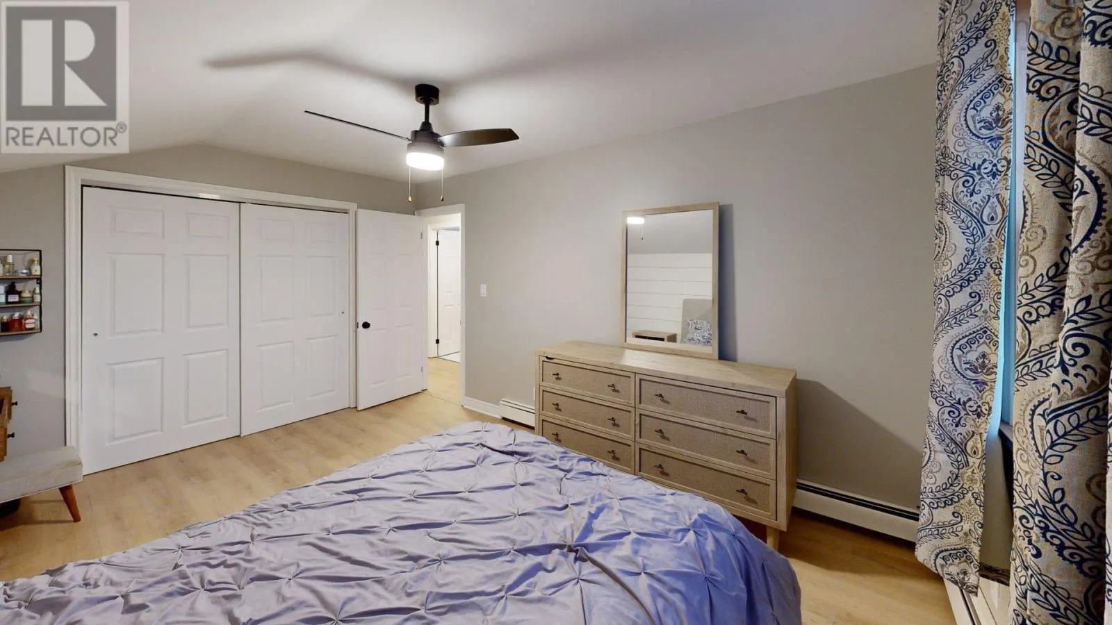 4 Cooling Street