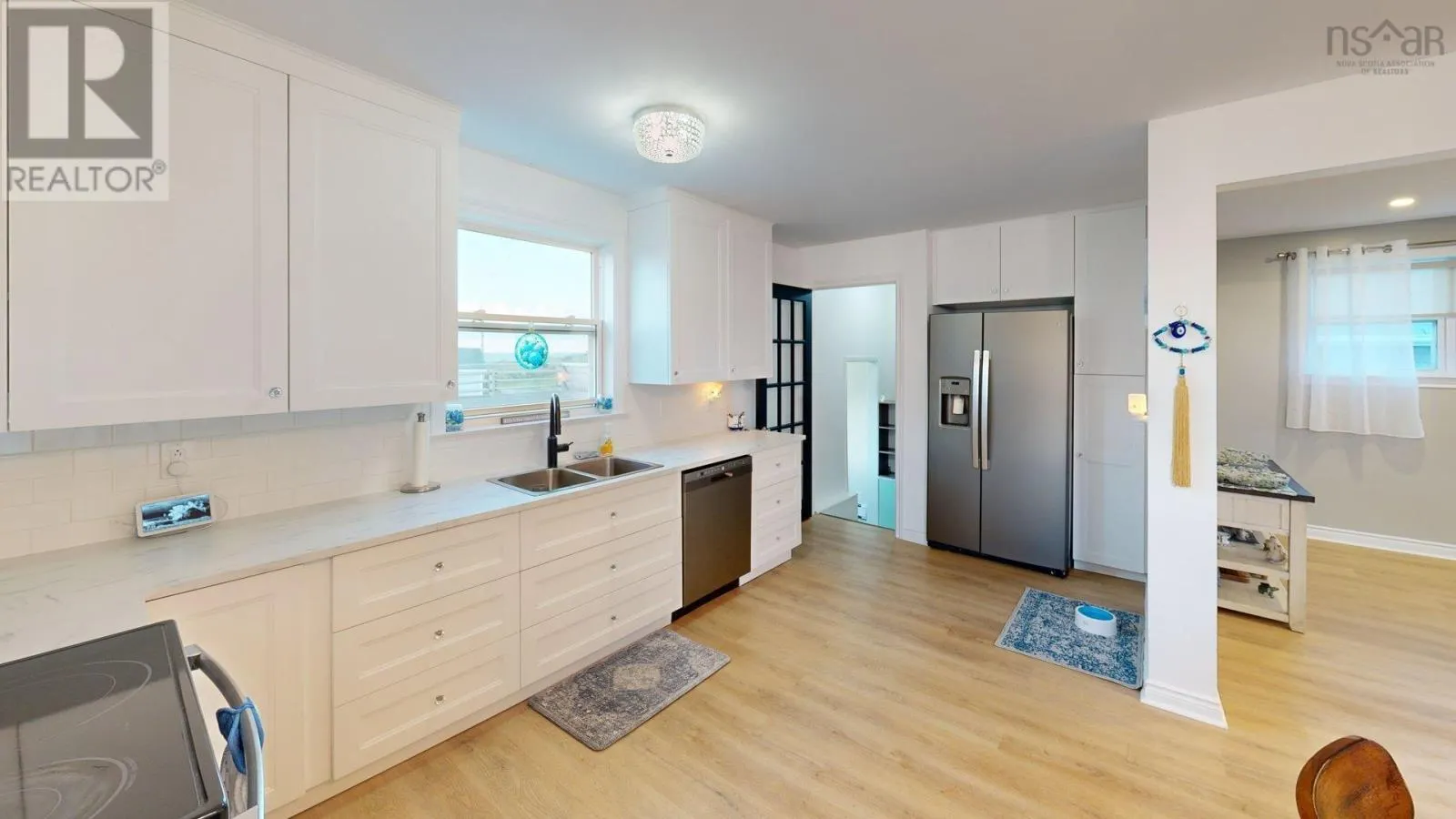 4 Cooling Street