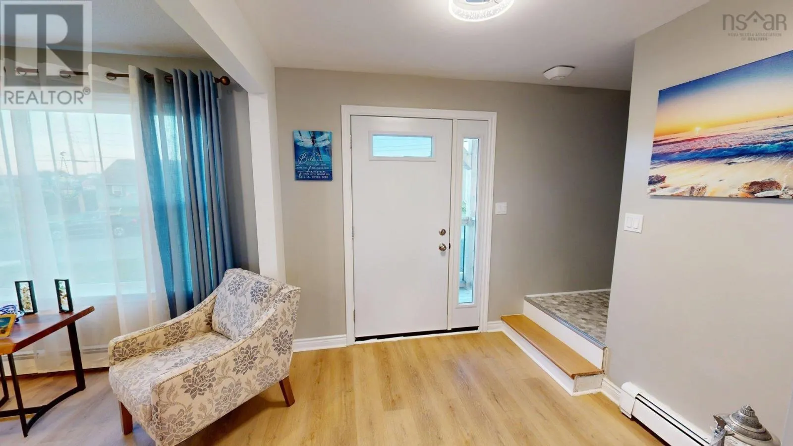 4 Cooling Street