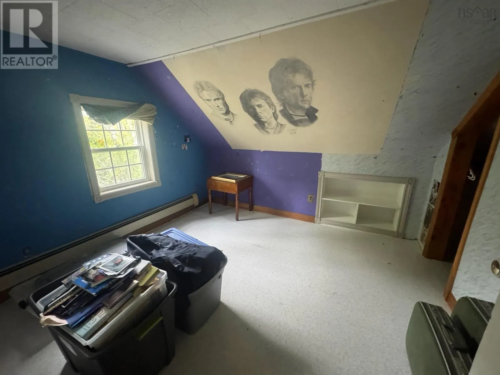 106 Dowling Road