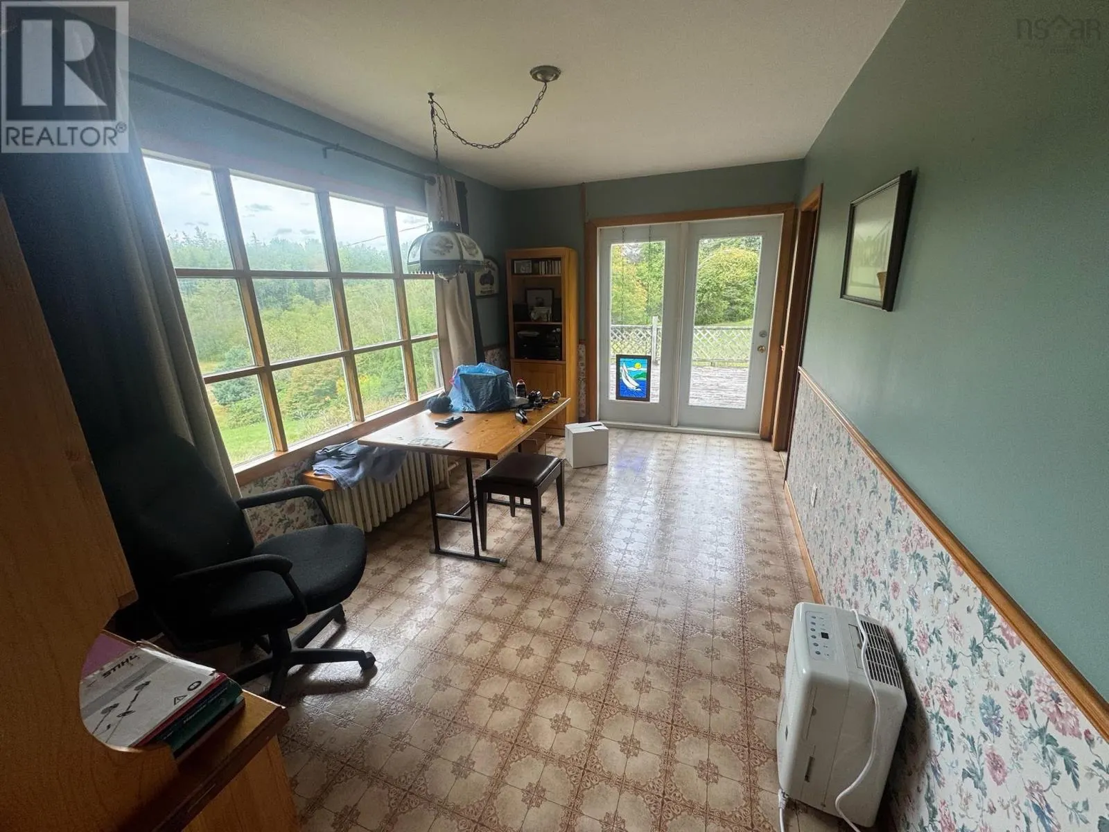 106 Dowling Road