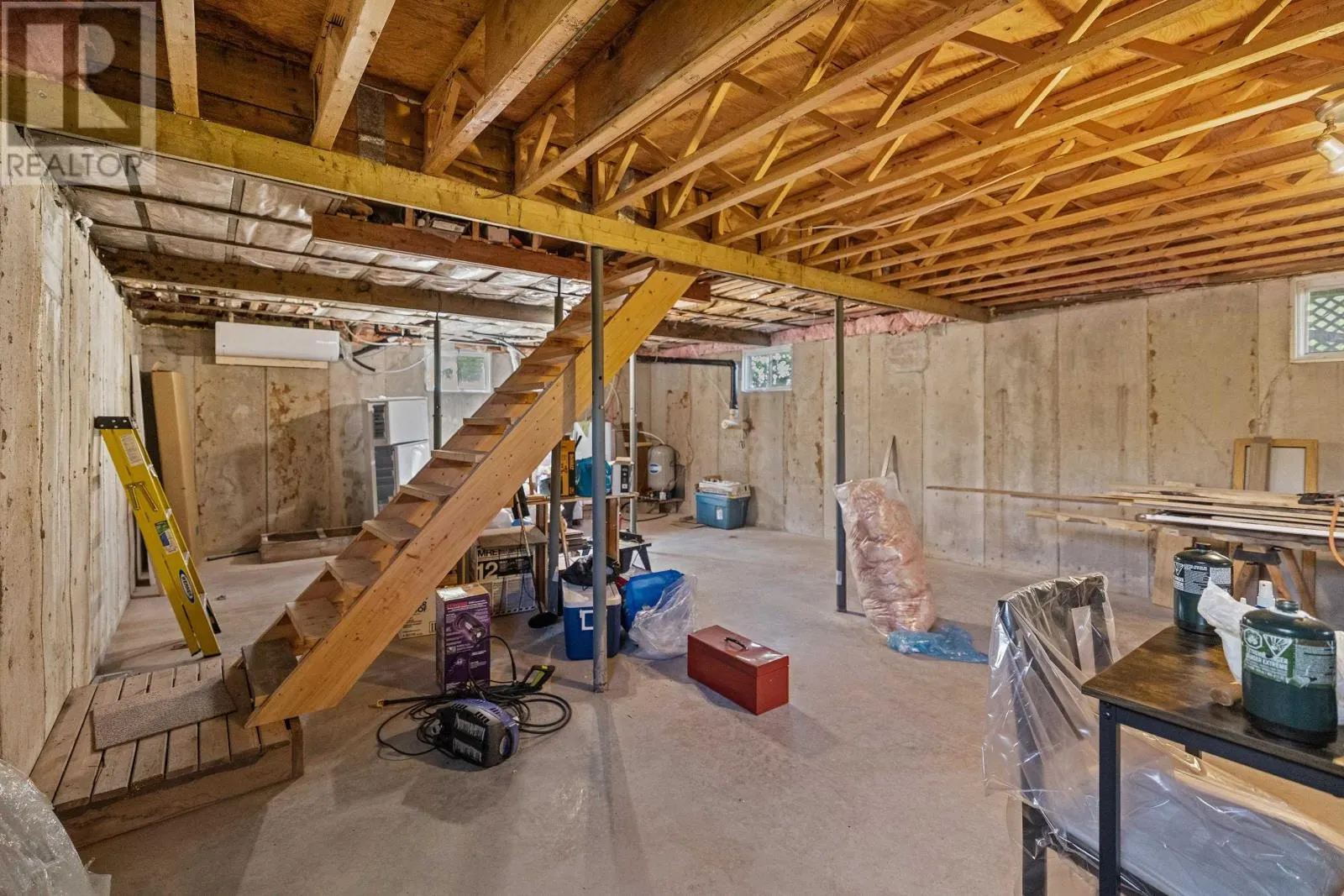 2867 Cape Breton Road