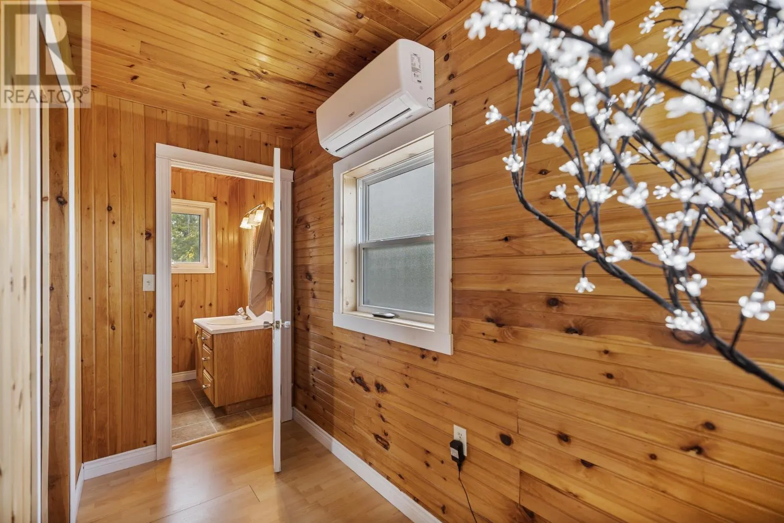 2867 Cape Breton Road