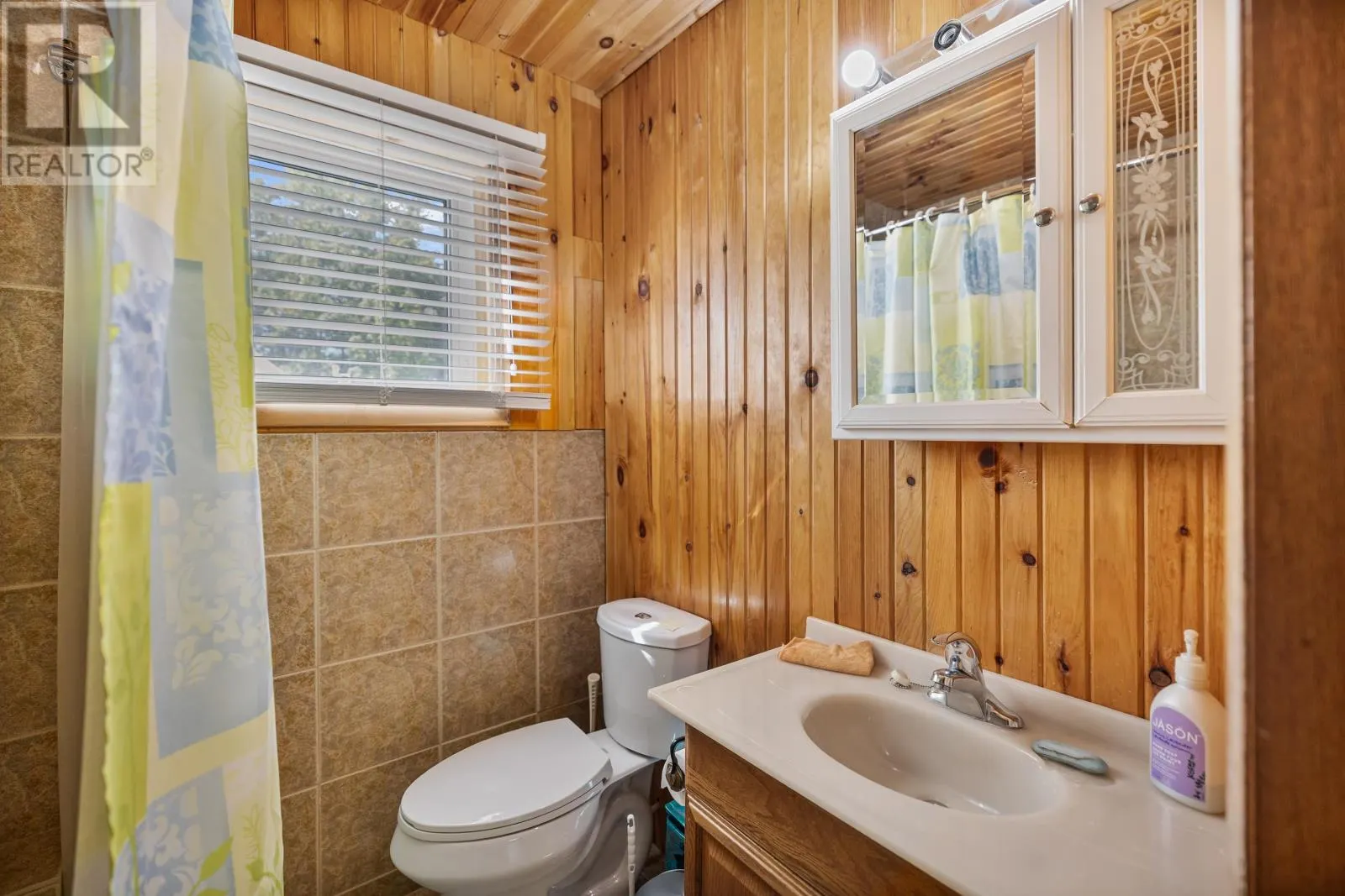 2867 Cape Breton Road