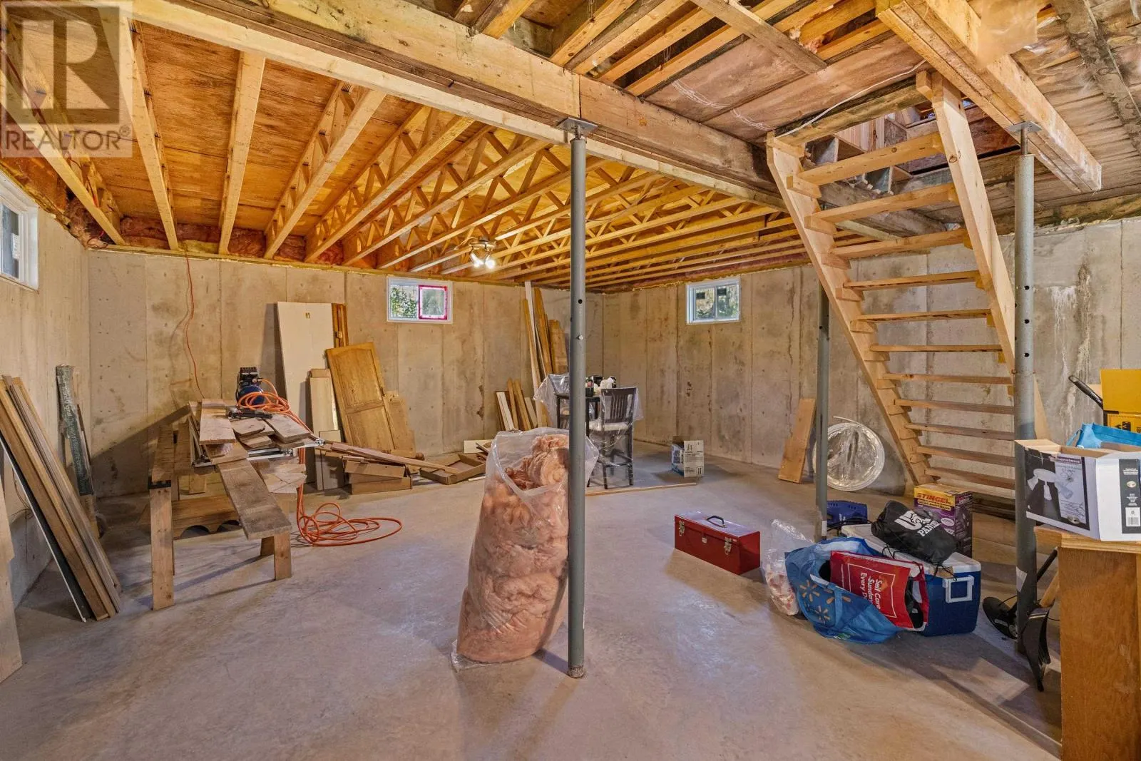 2867 Cape Breton Road