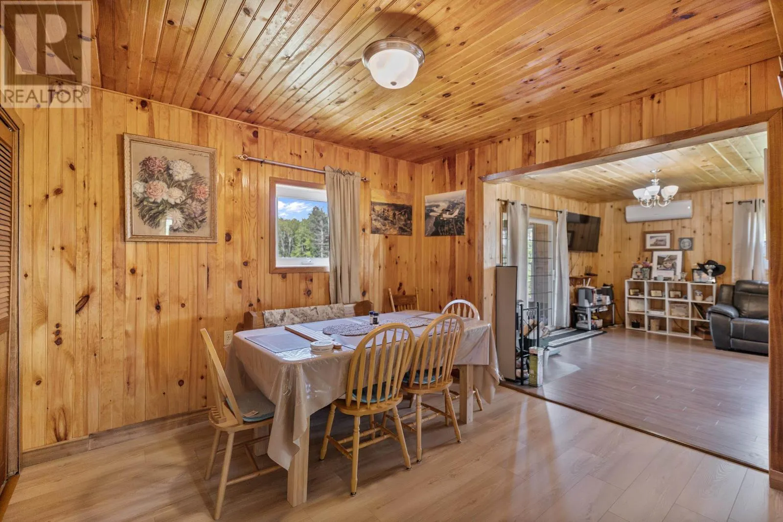 2867 Cape Breton Road