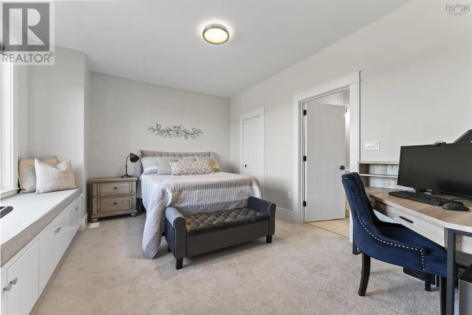 246 Royal Oaks Way