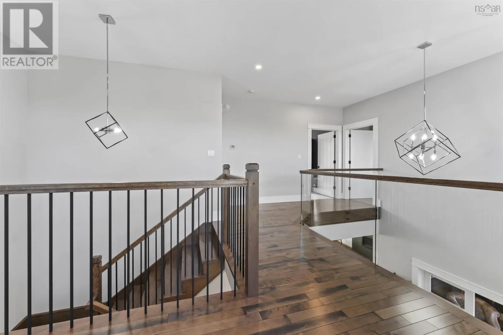 246 Royal Oaks Way