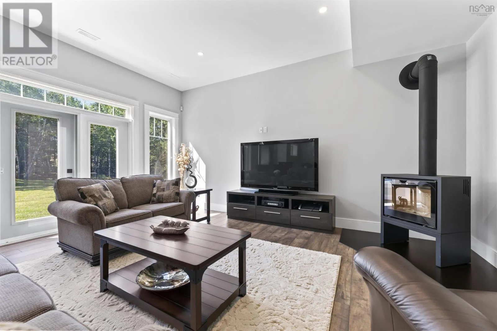 246 Royal Oaks Way