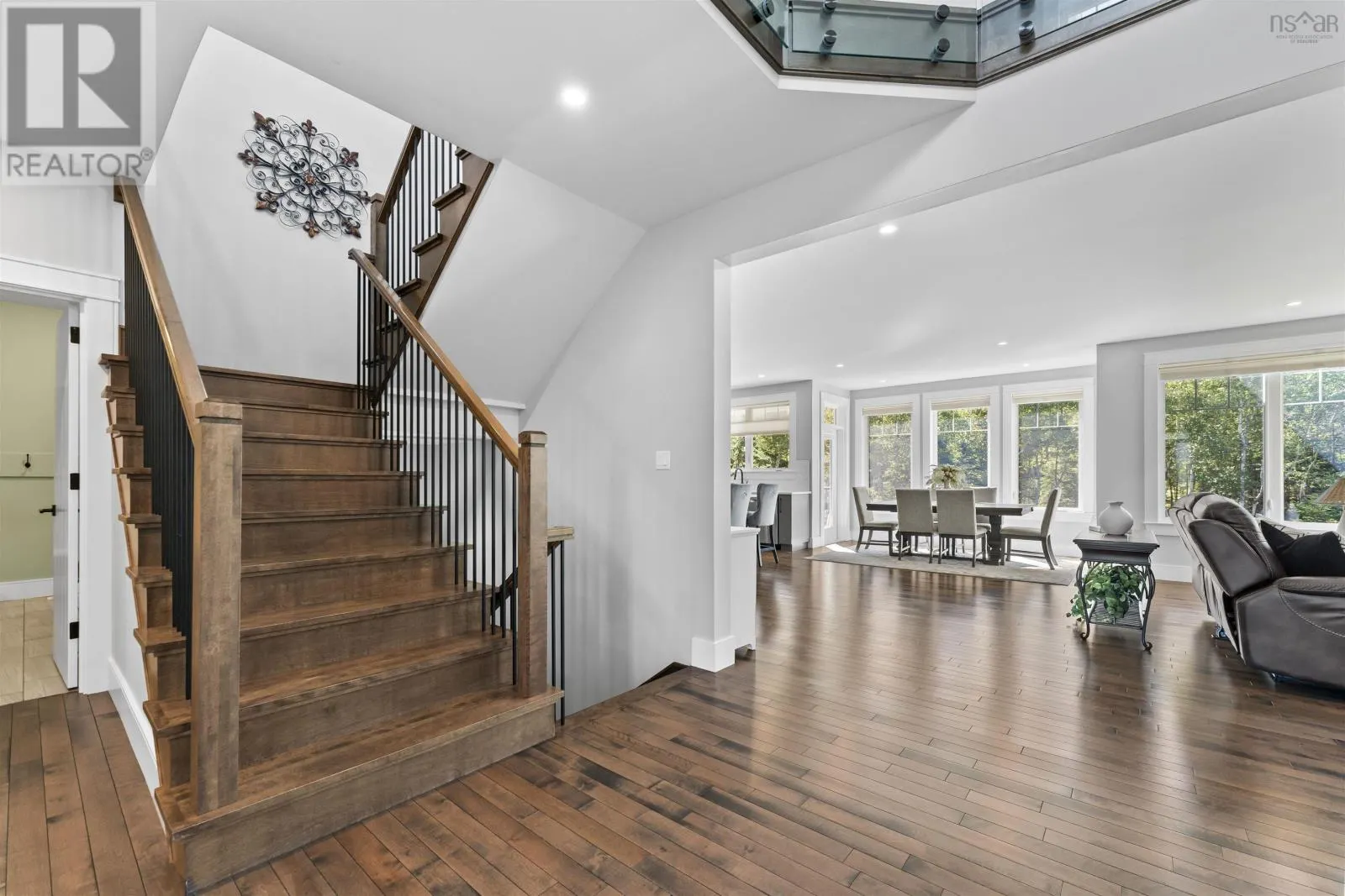 246 Royal Oaks Way