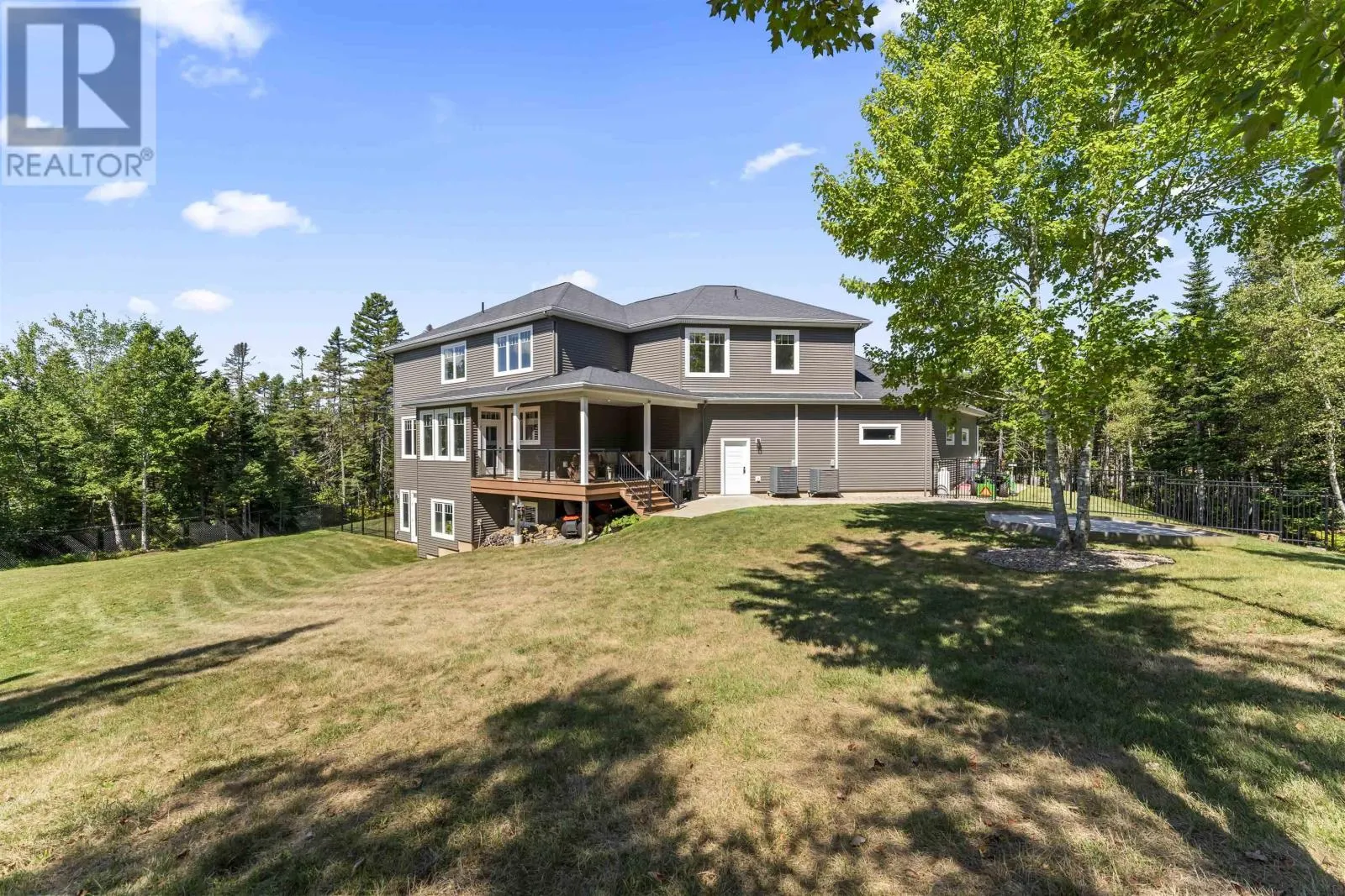 246 Royal Oaks Way