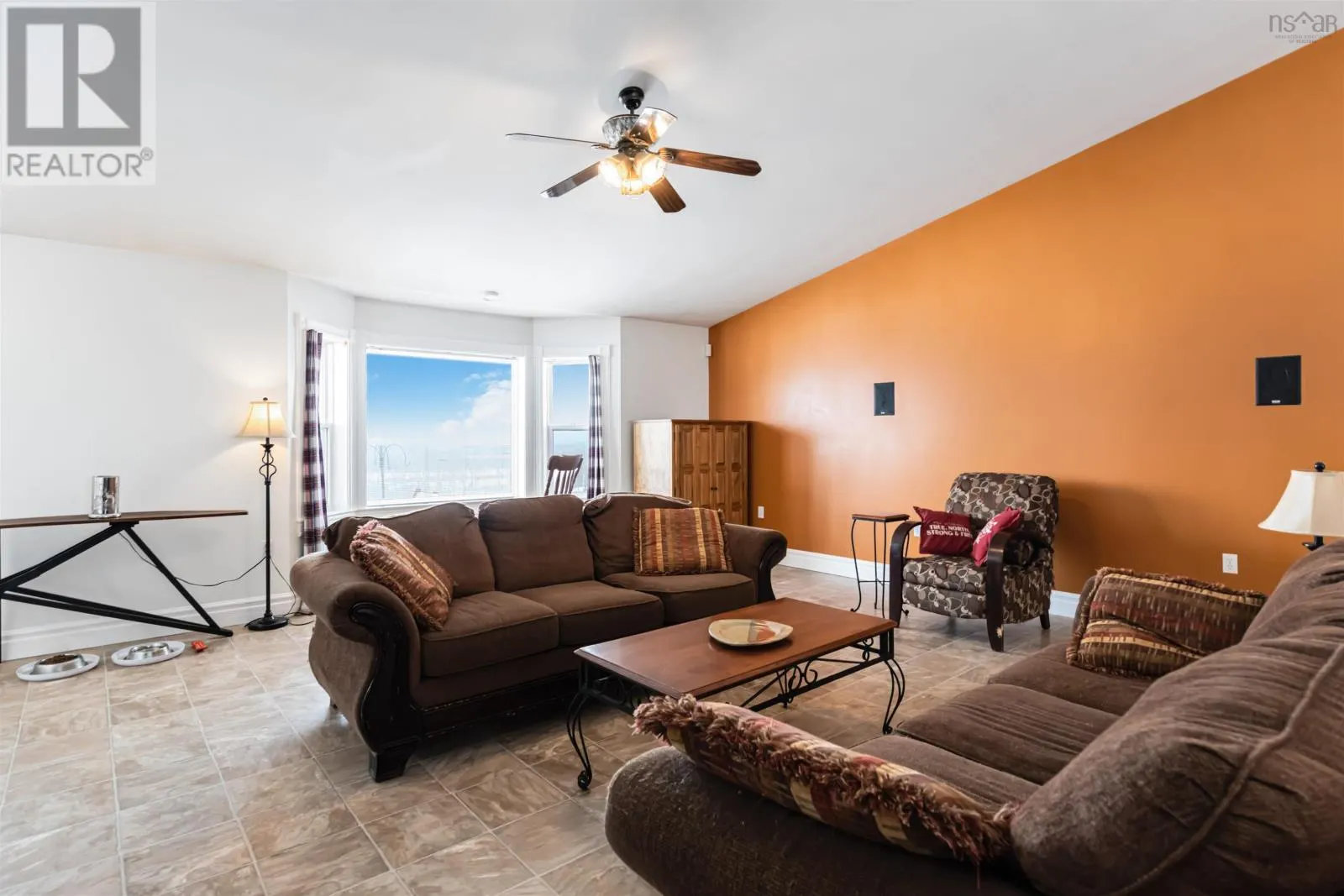 2135 Highway 221