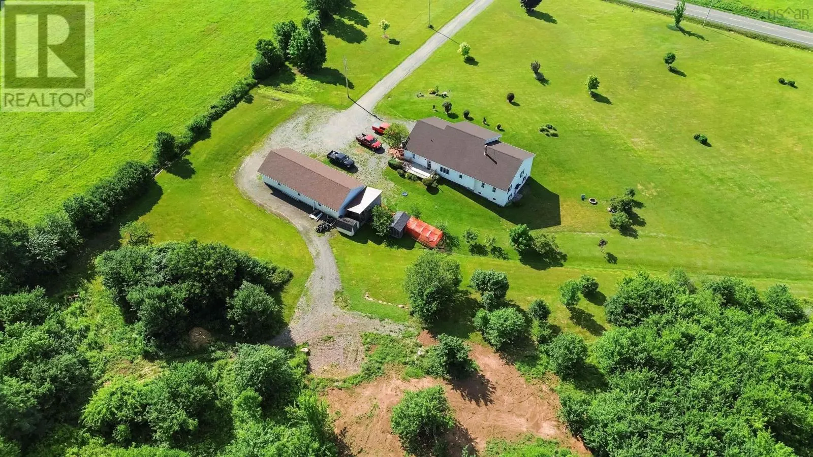 2135 Highway 221