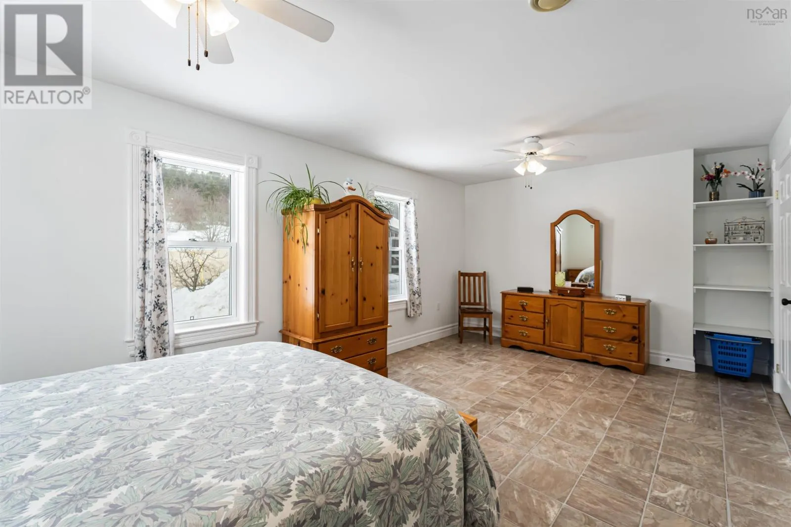 2135 Highway 221