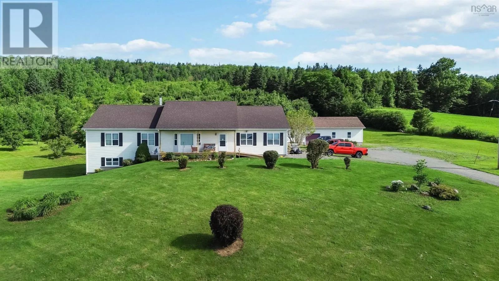 2135 Highway 221