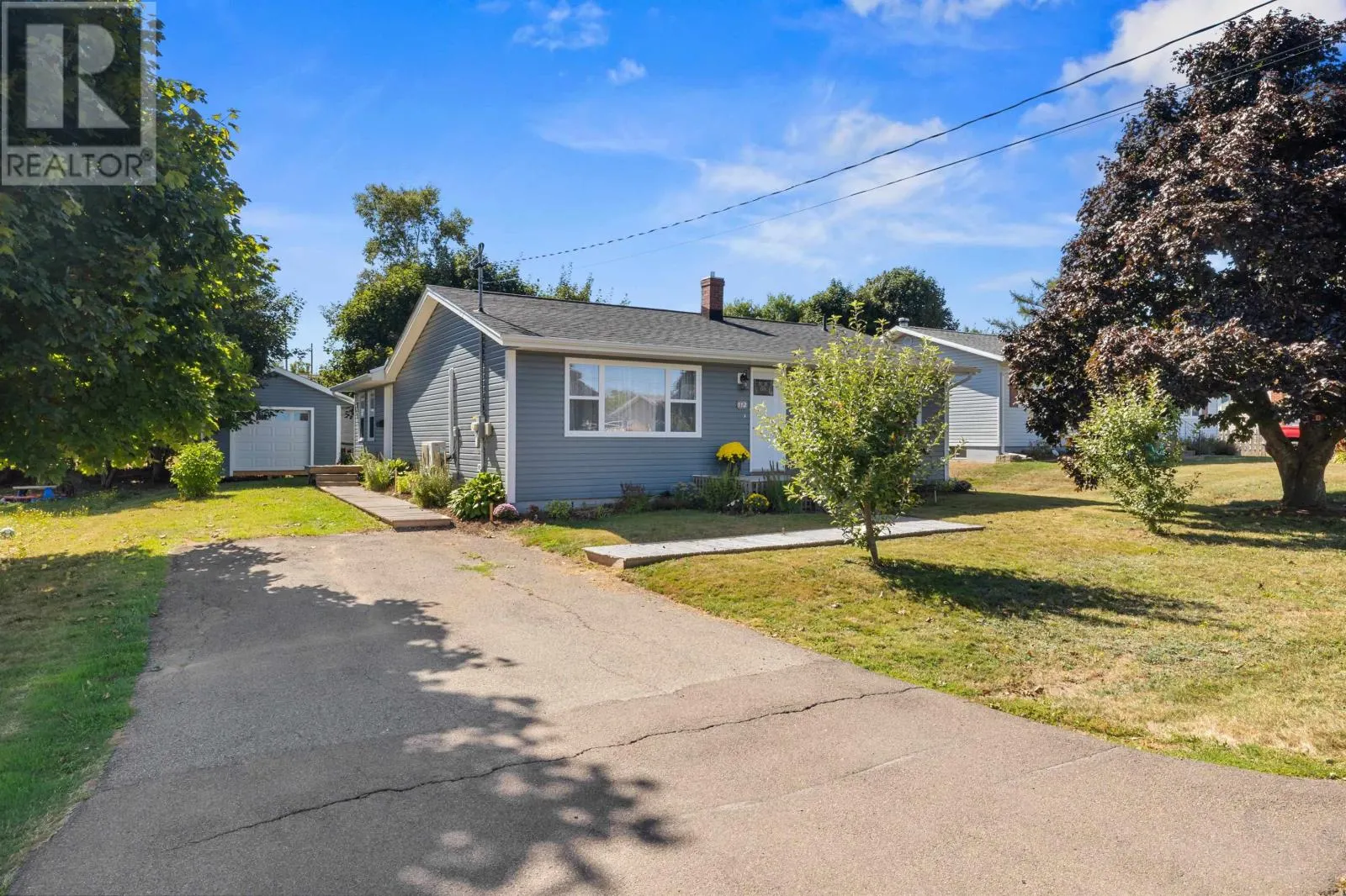 112 Meadowvale Drive