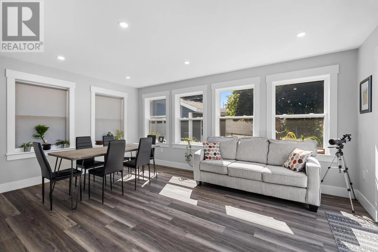 112 Meadowvale Drive