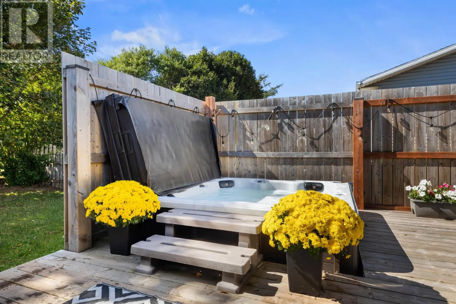 112 Meadowvale Drive