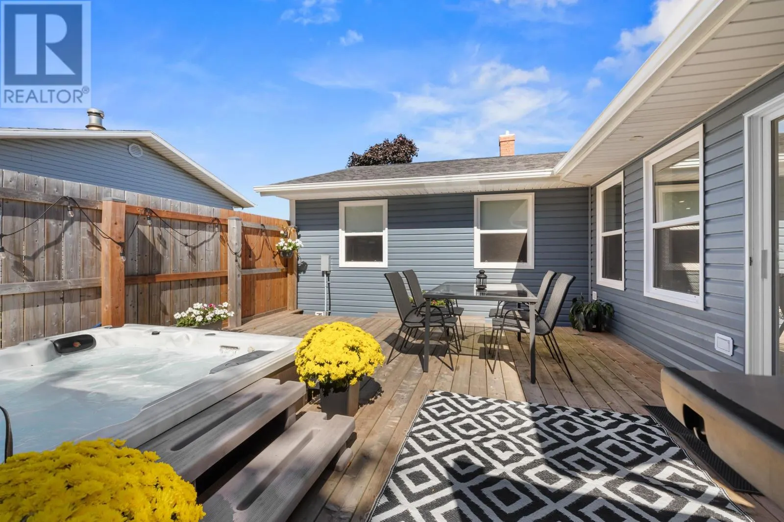 112 Meadowvale Drive