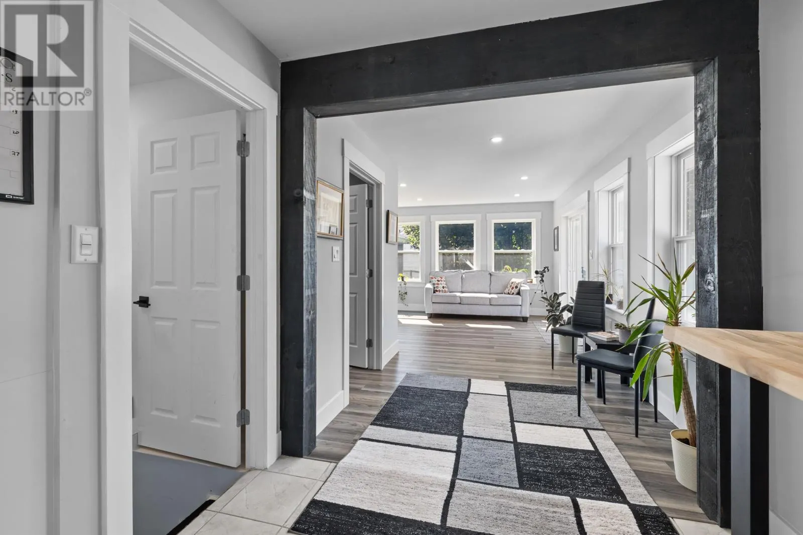 112 Meadowvale Drive