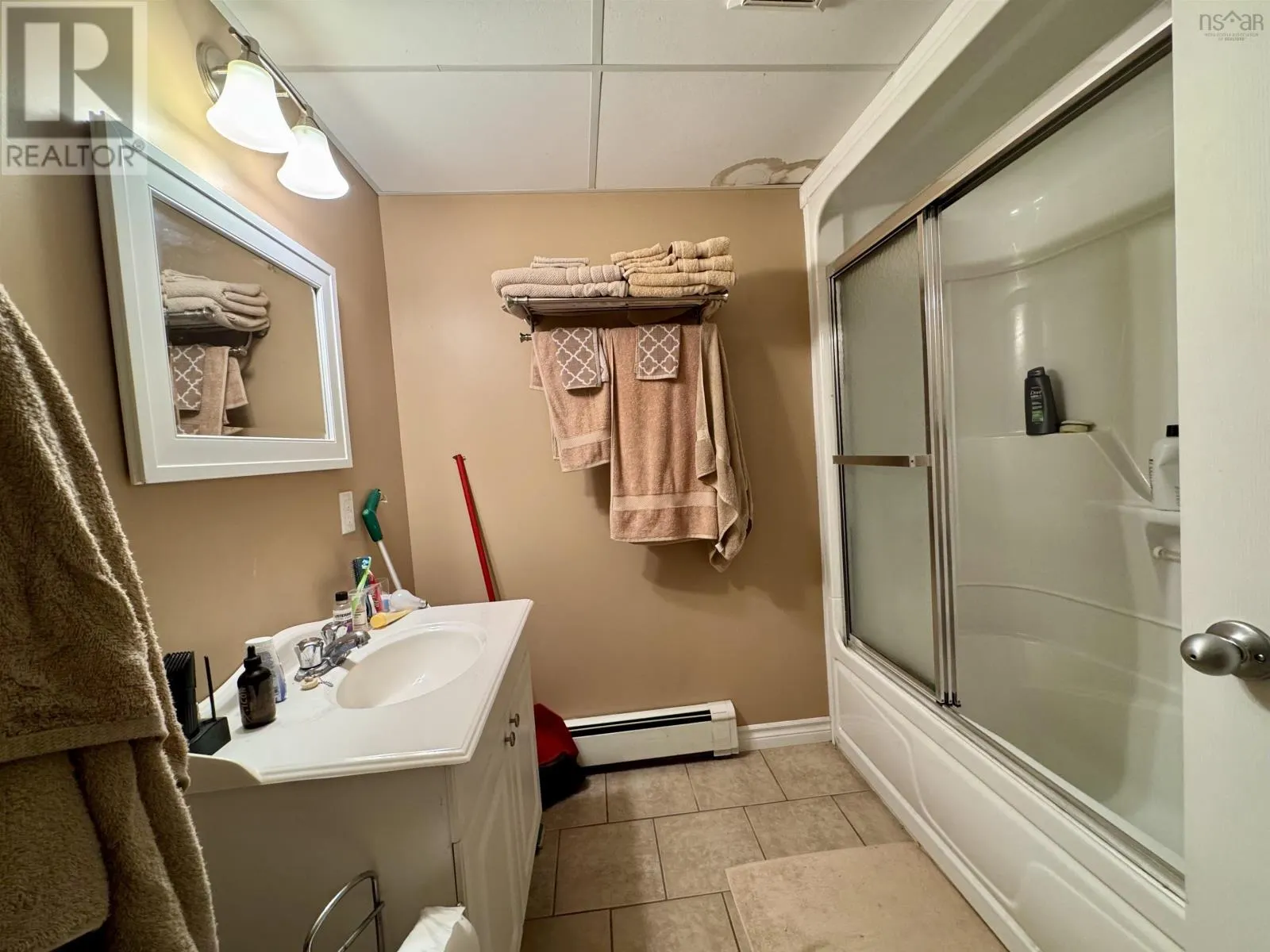 19 Walkerville Rd.