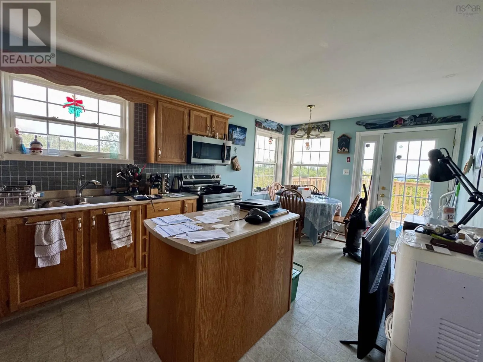 19 Walkerville Rd.